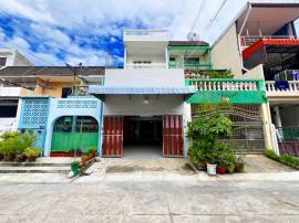 บ้านแฝด หมู่บ้าน อินนิซิโอ 3  ปิ่นเกล้า - วงแหวน ตรงข้ามสวนส่วนกลางโครงการ