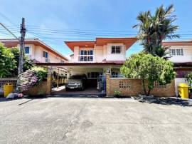 หมู่บ้าน เฟื่องสุข 2 ถนนกาญจนาภิเษก ลำโพ จังหวัดนนทบุรี (บ้านสวย รีโนเวทใหม่ พร้อมอยู่)