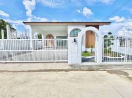 ราคาเริ่มต้นที่ 2.39 ล้าน #บ้านสร้างใหม่ #หางดง #สไตล์มูจิ ตกแต่งน่ารัก #พร้อมเข้าอยู่ #ซื้ออยู่เองหรือปล่อยเช่าก็ปัง ทำเลดีอยู่ในแหล่งชุมชน