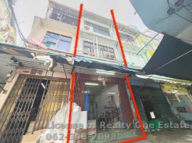 ขายด่วน! ตึกแถว 3 ชั้น ใจกลางเยาวราช ใกล้ MRT วัดมังกร ราคาสุดคุ้ม