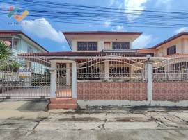 ขาย หมู่บ้าน พระปิ่น 4 ถนน บางบอน 5 บ้านเดี่ยว เอกชัย ขายถูก