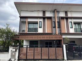 ทาวน์โฮม บ้านฟ้ากรีนเนอรี่ ปิ่นเกล้า - สาย 5 หลังมุม ติดถนนบรมราชชนนี 