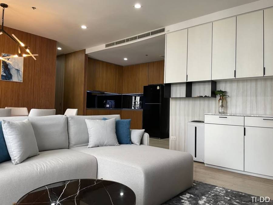 Noble Ploenchit Spacious private peaceful 19th floor Ploenchit BTS
