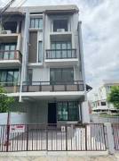 BH3756 | ให้เช่าทาวน์โฮม 4 ชั้น อารียา แมนดารีนา สุขุมวิท 77 (3 ห้องนอน / 5 ห้องน้ำ) ทำเลดี หัวมุม บรรยากาศร่มรื่น เย็นสบาย