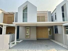 ขาย 3.3 ล้าน บ้านสวยพร้อมอยู่ โครงการ Malada Grand Coulee สันกำแพง ทำเลดี เดินทางสะดวก