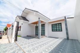 บ้านเดี่ยวชั้นเดียว หมู่บ้านพาราไดซ์ฮิล 1 ซอยเขาน้อย เยื้องห้างเดอะชิล