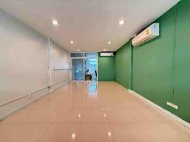 P1315 ให้เช่าอาคารพาณิชย์ 3.5 ชั้น + ดาดฟ้า ถนนพระราม 4 เดินทางสะดวก เหมาะทำธุรกิจ