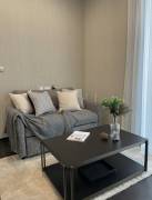 Laviq Sukhumvit 57 private quiet spacious 24th floor BTS Thonglor