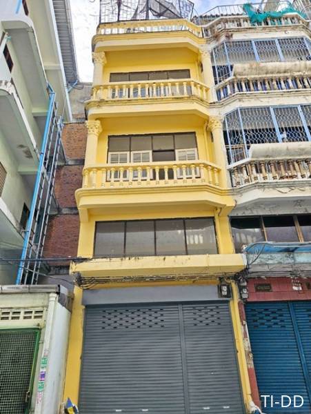 ขาย-เช่าอาคารพาณิชย์ 5 ชั้น เปิดร้านนวด ร้านอาหาร ออฟฟิศ 4 นอน BTS สุรศักดิ์ 1.7 กม 1 คูหา รีโนเวทใหม่ นานาชาติโชรส์เบอรี 1.7 กม.