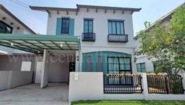 ลดราคา บ้านแฝด อณาสิริ รามคำแหง บิวท์อินทั้งหลัง พร้อมเข้าอยู่ 