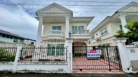 บ้านเดี่ยว นิรันดร์ วิลล์ 8 หลังริม ใกล้รถไฟฟ้าสายสีเหลือง สถานีศรีอุดม 