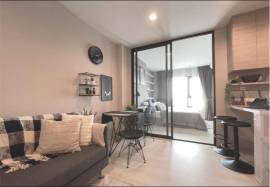 Life One Wireless spacious clean peaceful 28th floor BTS Ploenchit