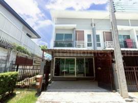 ทาวน์โฮม ศุภาลัย เบลล่า กิ่งแก้ว - ศรีนครินทร์ หลังริม พร้อมอยู่