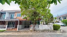 ทาวน์โฮม อารียา เดอะคัลเลอร์ วงแหวน - ราชพฤกษ์ หลังมุม