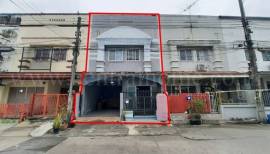 ทาวน์เฮ้าส์ หมู่บ้าน รังสิตการ์เด้นวิลล์ รังสิต - นครนายก คลองสี่ ถูกที่สุด