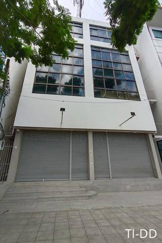 HR 6176 ให้เช่าอาคารพาณิชย์ 2คูหา 4.5 ชั้น ริมถนน พระราม 3 นราธิวาส