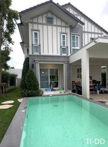 บ้านPool villa Villaggio3 ศรีนครินทร์บางนา 4 นอน full furnished ใกล้Megaบางนา พร้อมอยู่