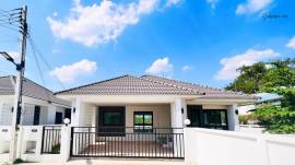 บ้านเดี่ยวชั้นเดียว สไตล์โมเดิร์น เรียบหรู อยู่สบาย  โครงการสุขสบาย วิลล์ จอหอ เนื้อที่ 57.1 ตร.วา ราคาดี 