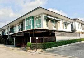 ขายทาวน์เฮ้าส์ มบ.เดอะ ไฟน์เนส ทาวน์ สุรศักดิ์ ศรีราชา ชลบุรี FP-H01515 