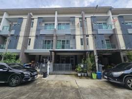 ลดราคาหนักมาก????ขายด่วน‼️ ราคาดีที่สุดโครงการ Town Avenue ศรีนครินทร์ – ซอยอ่อนนุช 68 จาก 5,690,000  เหลือ 5,299,000 