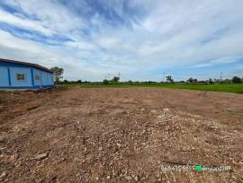 ด่วนร้อนเงิน ที่ดิน ติดถนนลาดยางในซอย ขุดบ่อ ถมที่ไว้เรียบร้อย ต.วังกระโจม อ.เมืองนครนายก