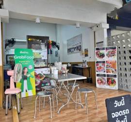 เซ้งด่วนร้านก๋วยเตี๋ยว-อาหารตามสั่ง ตรงข้ามซอยลาดพร้าว วังหินซอย 9 เปิดร้านต่อได้ทันที
