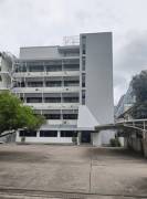 ให้เช่าพื้นที่สำนักงาน ชั้น 5 (ทั้งชั้น) พื้นที่ใช้สอย 264 ตร.ม ซอยสันติภาพ ใกล้สถานทูตรัสเซีย ใกล้ BTS สถานีช่องนนทรี และ MRT สามย่าน