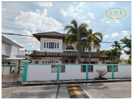   ขาย บ้านเดี่ยว หมู่บ้านเวิลด์วิลล่า ชลบุรี (World Villa) 8.49 ล้านบาท