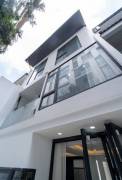 ด่วนๆ #ขายTownhome 3 ชั้น 25 ตรว ซอยสุขุมวิท 15 ทำเลดี เพียง 1 นาทีถึง โรงเรียนนานาชาติ NIST และ 5 นาที ถึง BTS อโศก 