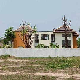 ให้เช่า/ขายบ้านหรู เนื้อที่ 1ไร่กว่า มีสระว่ายน้ำ บ้านสร้างเอง ทุ่งกลม-ตาลหมัน ใกล้สวนนงนุช ห้วยใหญ่ ชลบุรี