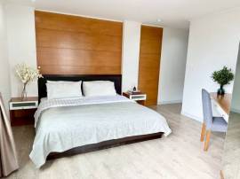 ให้เช่า Royal Place 1 ชั้น 17 ขนาด 84 ตรม ตกแต่งพร้อมอยู่ ใกล้  BTS ราชดำริ 