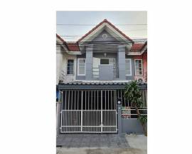 ขายและให้เช่า ทาวน์โฮม 2 ชั้น มบ.สุวรรณวิลล่า ขนาด 23ตรว ใกล้โกปี๊ฮับสาขาพระยาสัจจา  ใกล้ถนนพระยาสัจจา ใกล้วัดเมืองใหม่ เสม็ด ชลบุรี