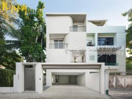 ขาย โฮมออฟฟิศ ซอย รัชดาภิเษก 42 #โฮมออฟฟิศถนนรัชดาภิเษก Home Office Full Furnish - ขนาด 63 ตารางวา - พื้นที่ใช้สอย 550 ตารางเมตร ME-185