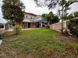 ให้เช่าบ้านเดี่ยว 2 ชั้น มบ.ธารดาราศรีราชาโกลเด้นแลนด์ 3นอน 3น้ำ เฟอร์ครบ พร้อมเข้าอยู่ ศรีราชา-หนองค้อ25 ใกล้วัดนาพร้าวเก่า ชลบุรี