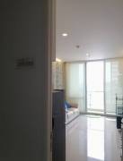 ขายขาดทุน (หรือราคาดี)! คอนโด 1 นอน ทำเลดีมาก พร้อมผู้เช่าครบวงจร หิ้วกระเป๋าโอน แล้วรับค่าเช่าต่อเลย