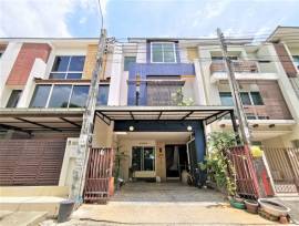 ขายทาวน์โฮม ธนาพัฒน์ เฮ้าส์ 3 ชั้น ซอยนนทรี 20 ขนาด 23 ตรว. ตกแต่งใหม่