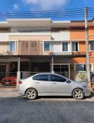 ขายบ้านทาวน์โฮม 2 ชั้น ตกแต่งใหม่ บ้านสวย กว้างขวาง น่าอยู่ ราคาคุ้มค่า อำเภอเมือง จังหวัดสุราษฎร์ธานี